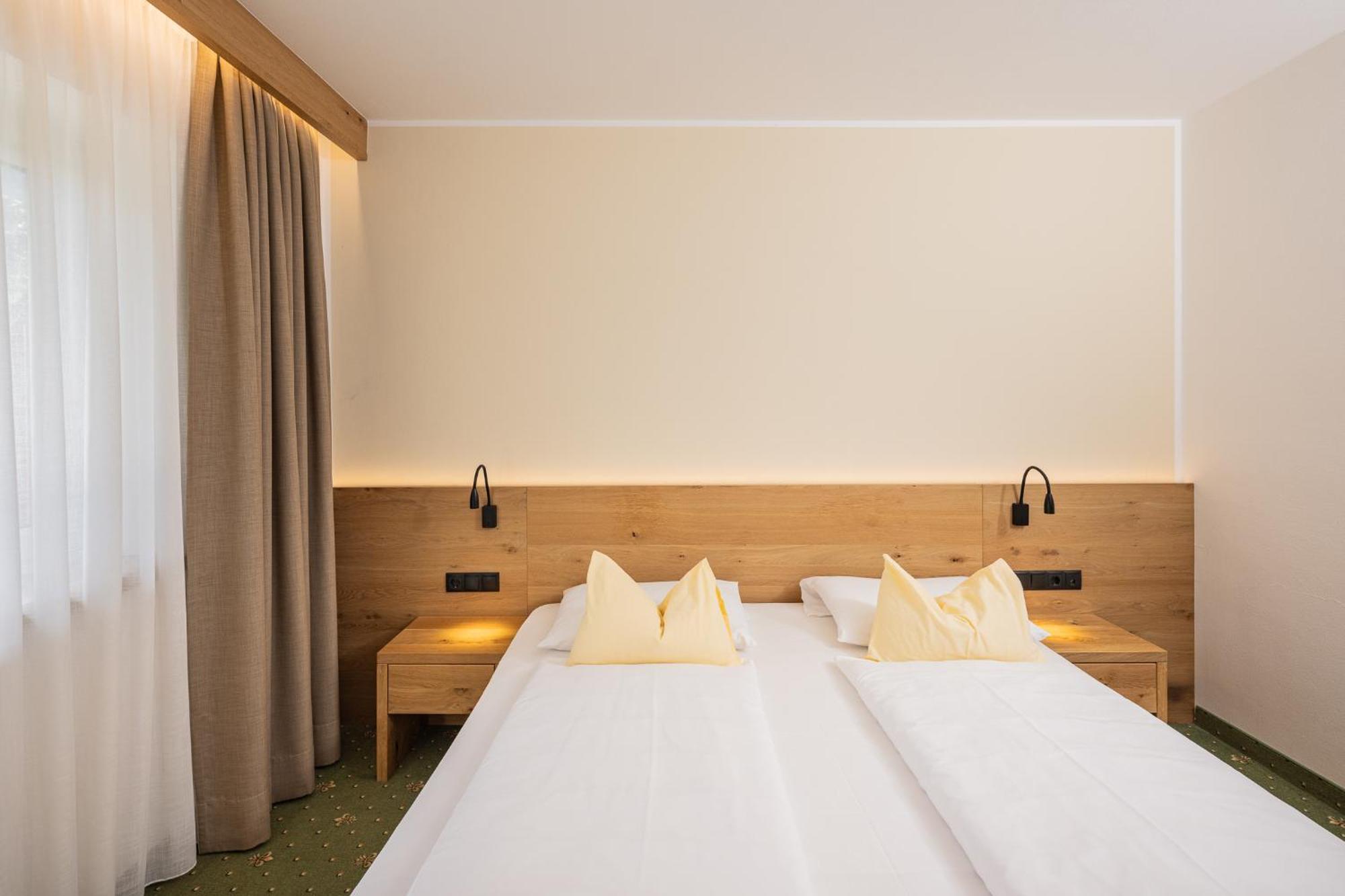 Hotel Wirtshaushotel Alpenrose