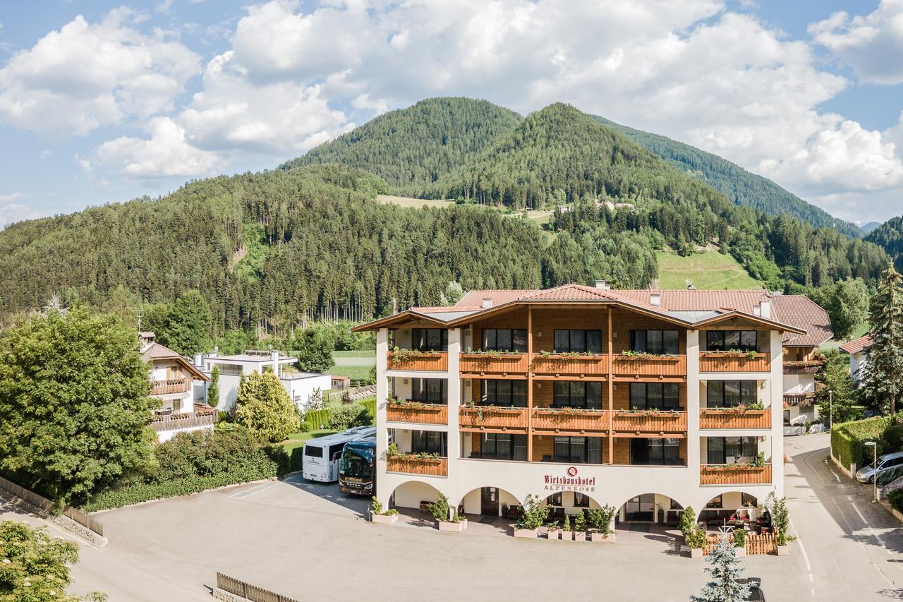 Hotel Wirtshaushotel Alpenrose